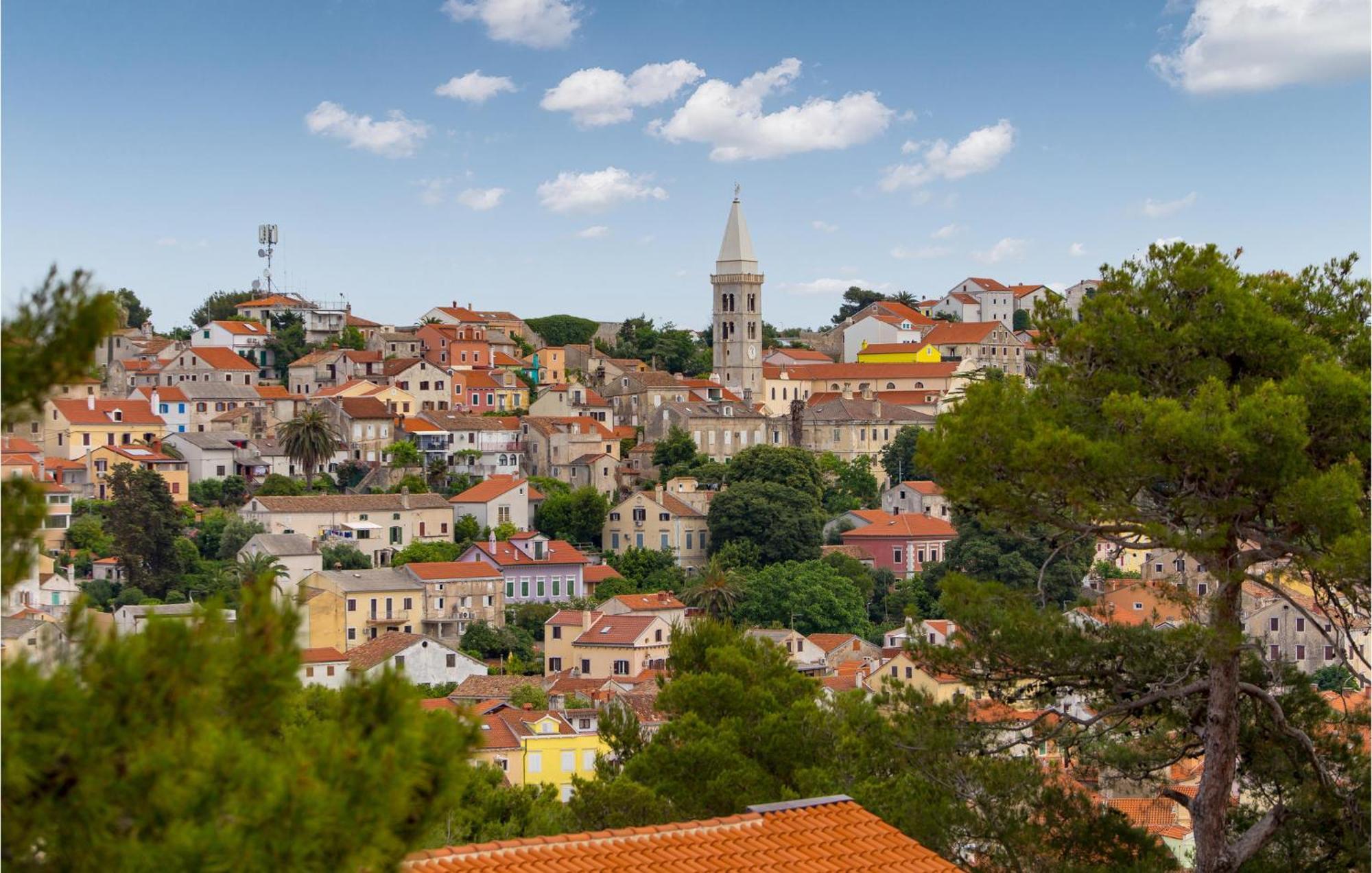 Amazing Apartment In Mali Losinj With Wifi Kültér fotó